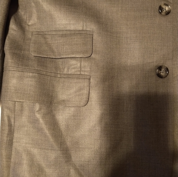 Suite - Picture 7 of 10